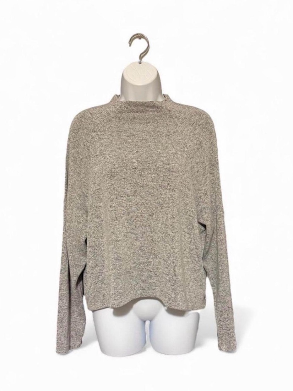 H&M Heather Gray Lightweight Cozy Knit Sweater Women’s Size M